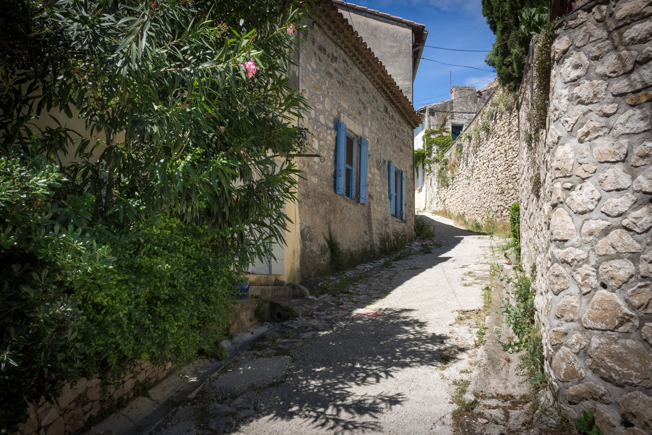 Le charme des ruelles de Villeneuve-les-Avignon